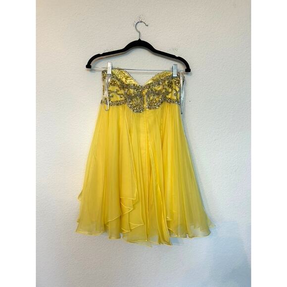 Sherri Hill Yellow Sequin Homecoming Dress - Picture 2 of 4